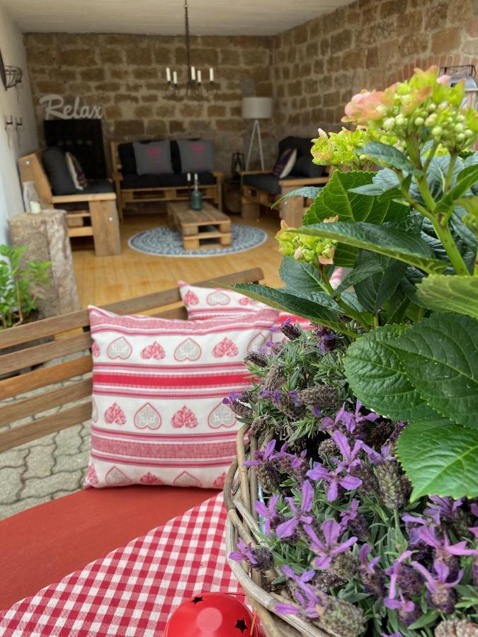 Gaestehaus Sellemols Ferienwohnung Korbmacher Heuchelheim-Klingen Εξωτερικό φωτογραφία